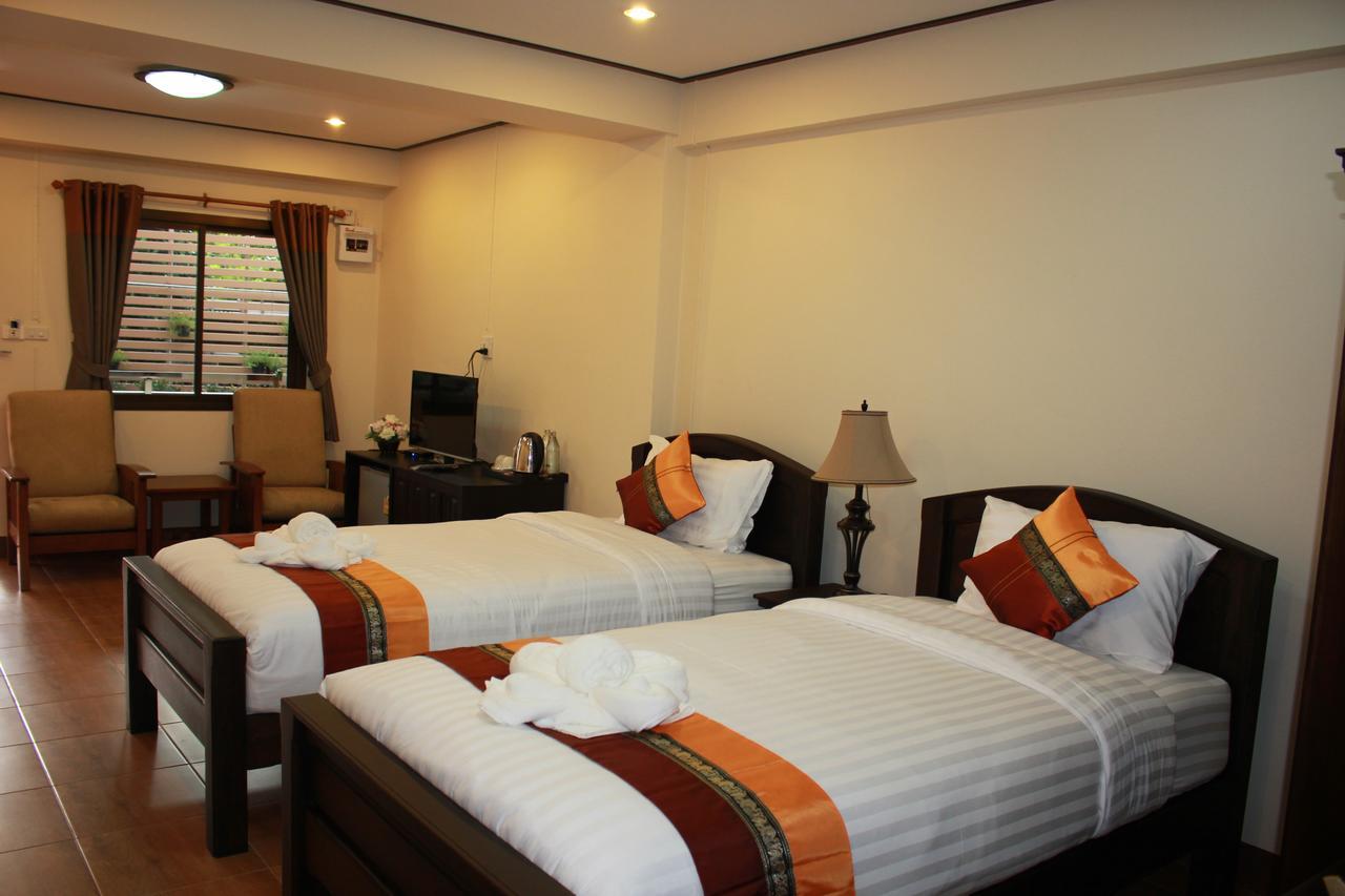 NanBaanKhun Hotel Ngoại thất bức ảnh