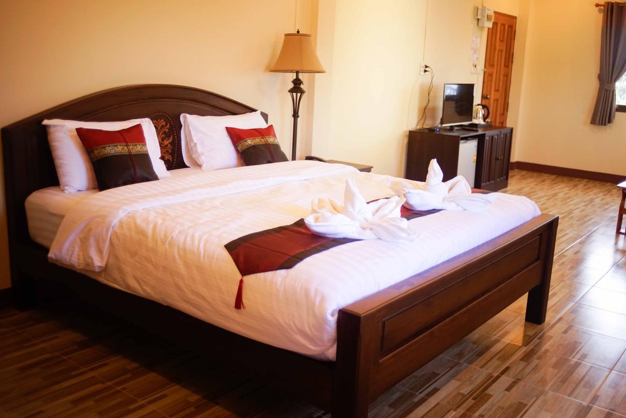 NanBaanKhun Hotel Ngoại thất bức ảnh
