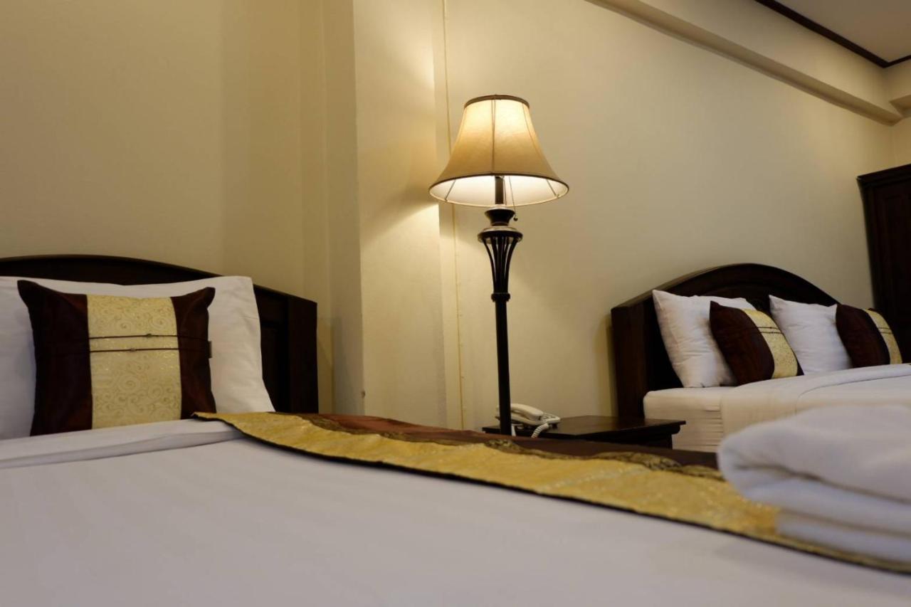 NanBaanKhun Hotel Ngoại thất bức ảnh