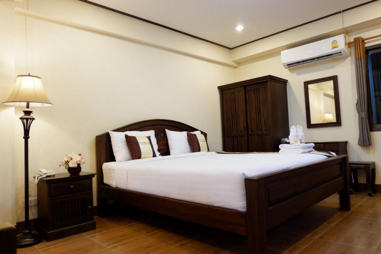 NanBaanKhun Hotel Ngoại thất bức ảnh