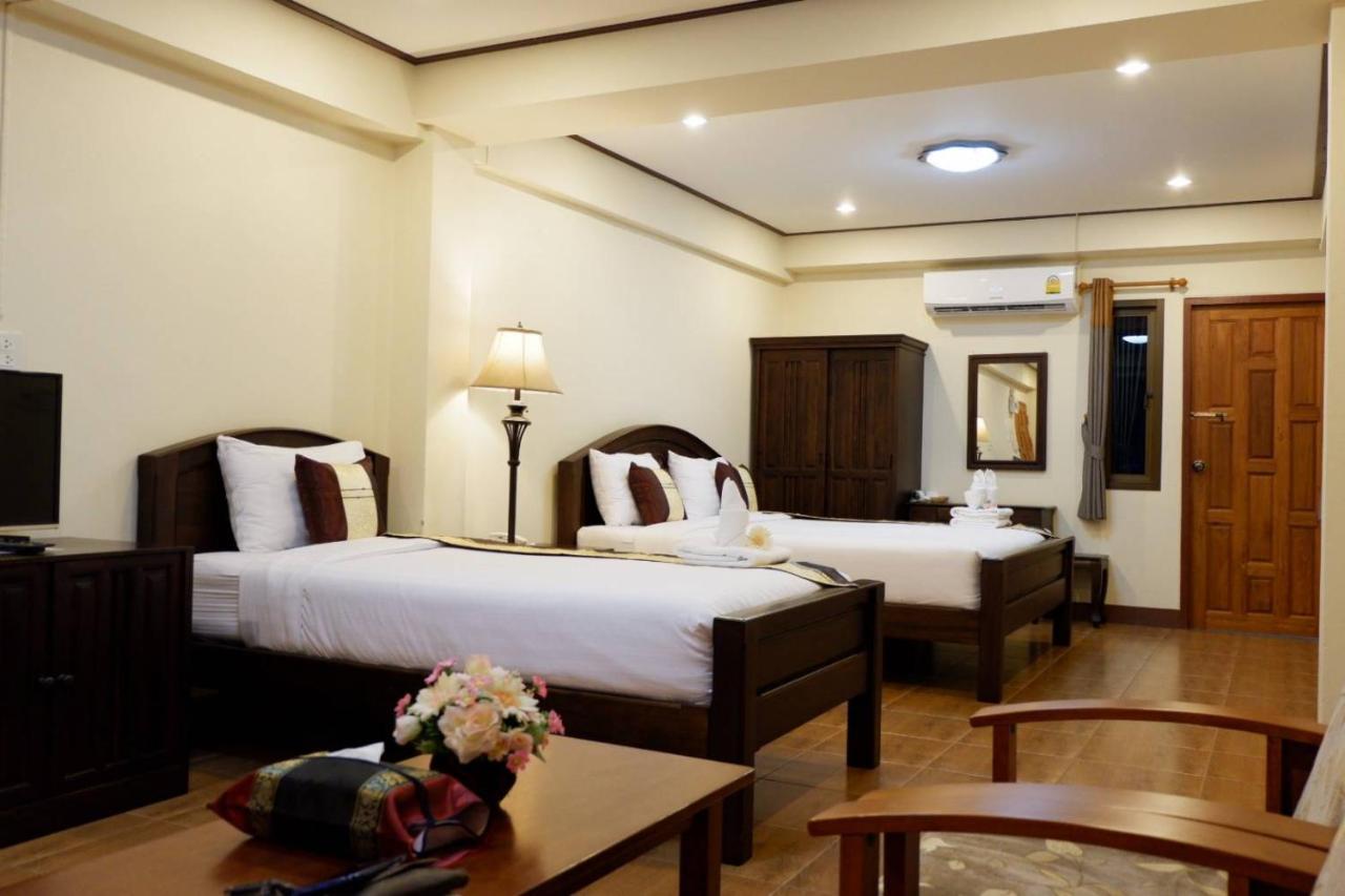 NanBaanKhun Hotel Ngoại thất bức ảnh