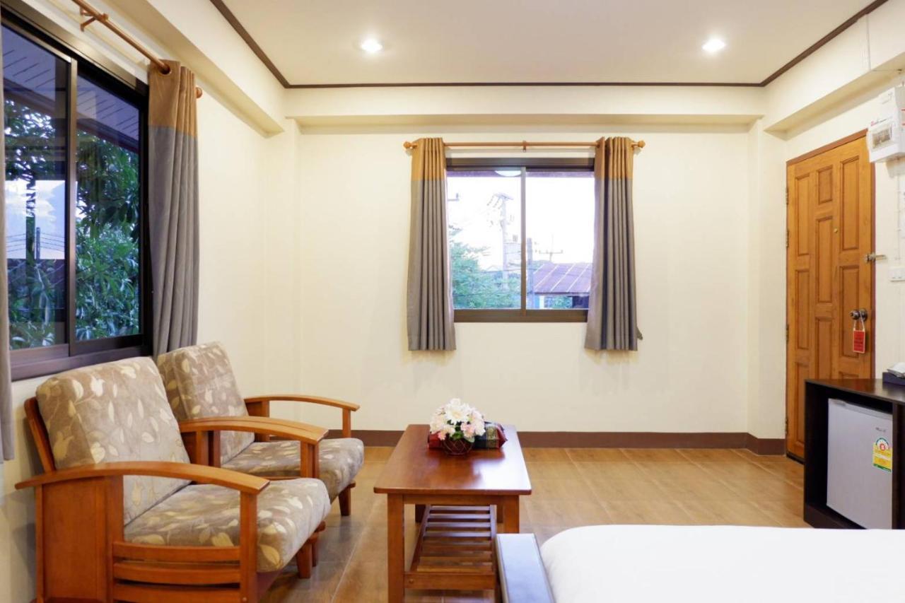 NanBaanKhun Hotel Ngoại thất bức ảnh
