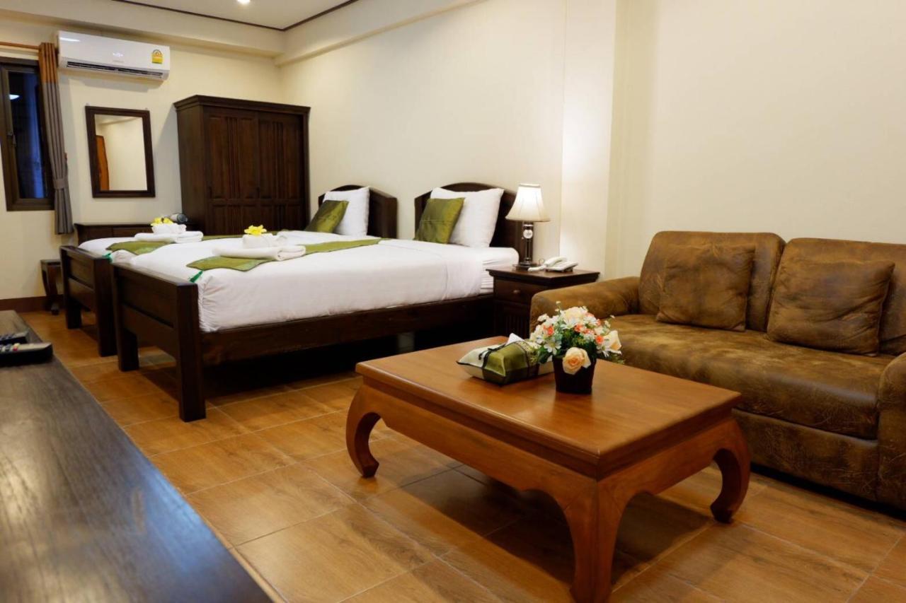 NanBaanKhun Hotel Ngoại thất bức ảnh