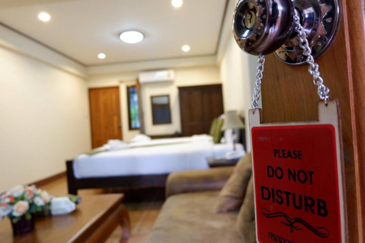 NanBaanKhun Hotel Ngoại thất bức ảnh
