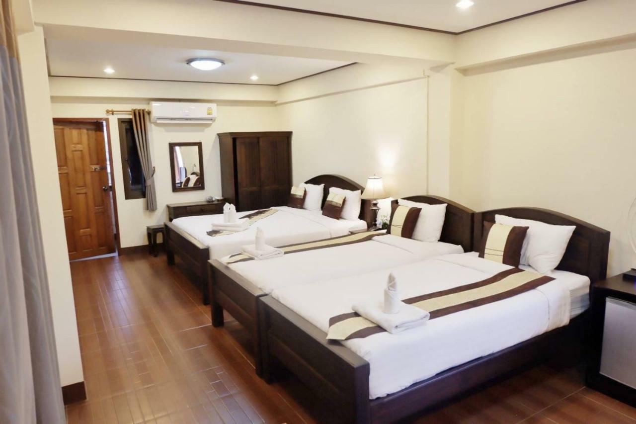 NanBaanKhun Hotel Ngoại thất bức ảnh